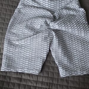Monochrome Patterned Women's Bike Shorts